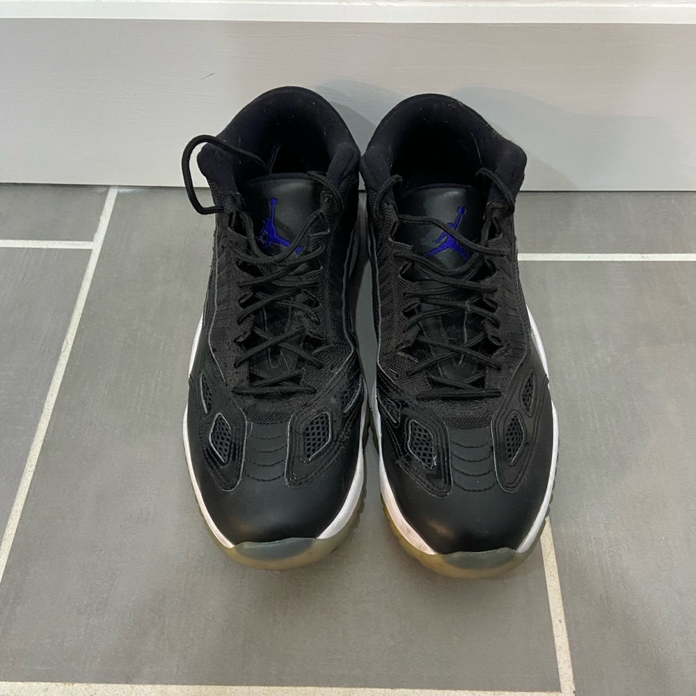 Jordan 11 Retro “space jams”